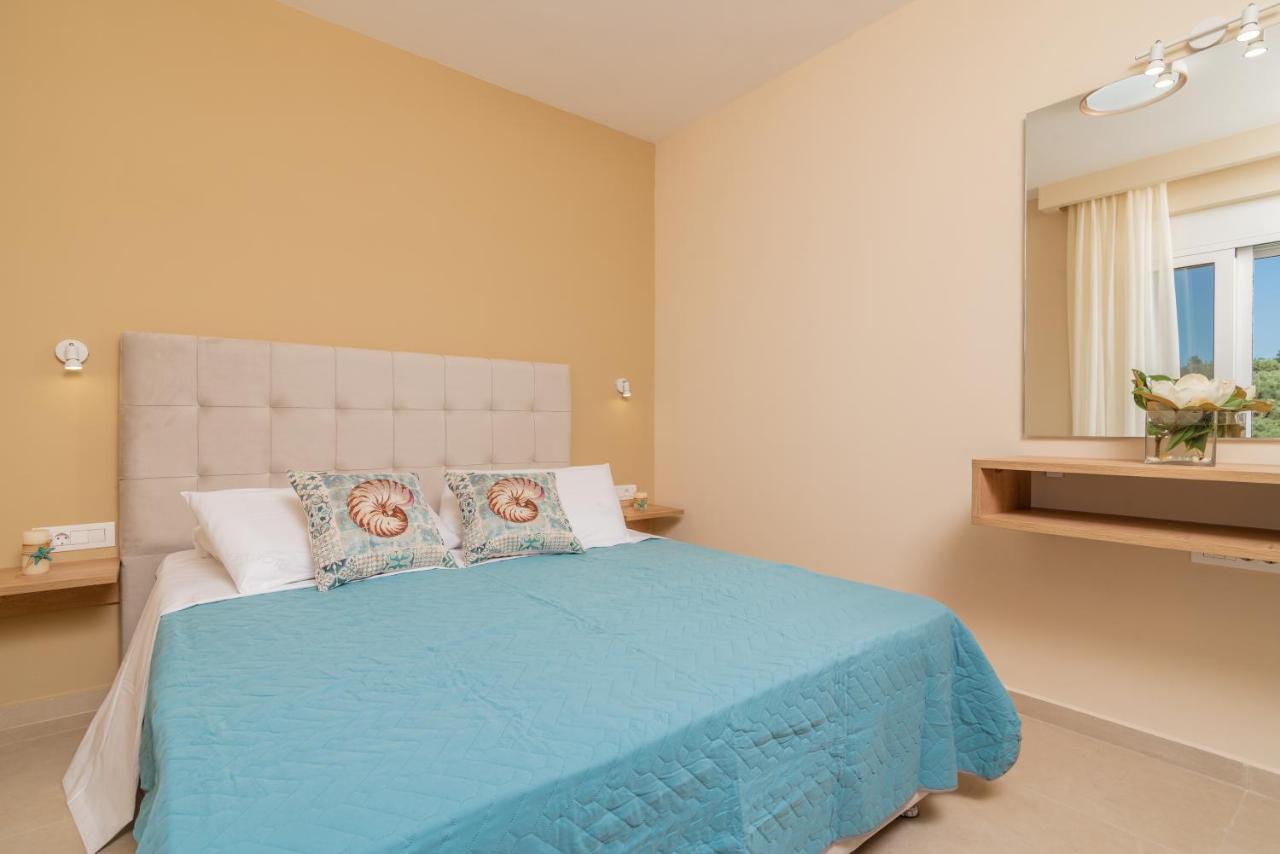 Spartakos Luxury Villa 1 Plános Dış mekan fotoğraf